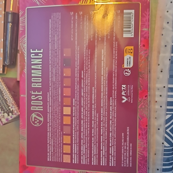 Makeup set - Picture 7 of 11